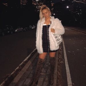 Faux Fur Coat ☁️